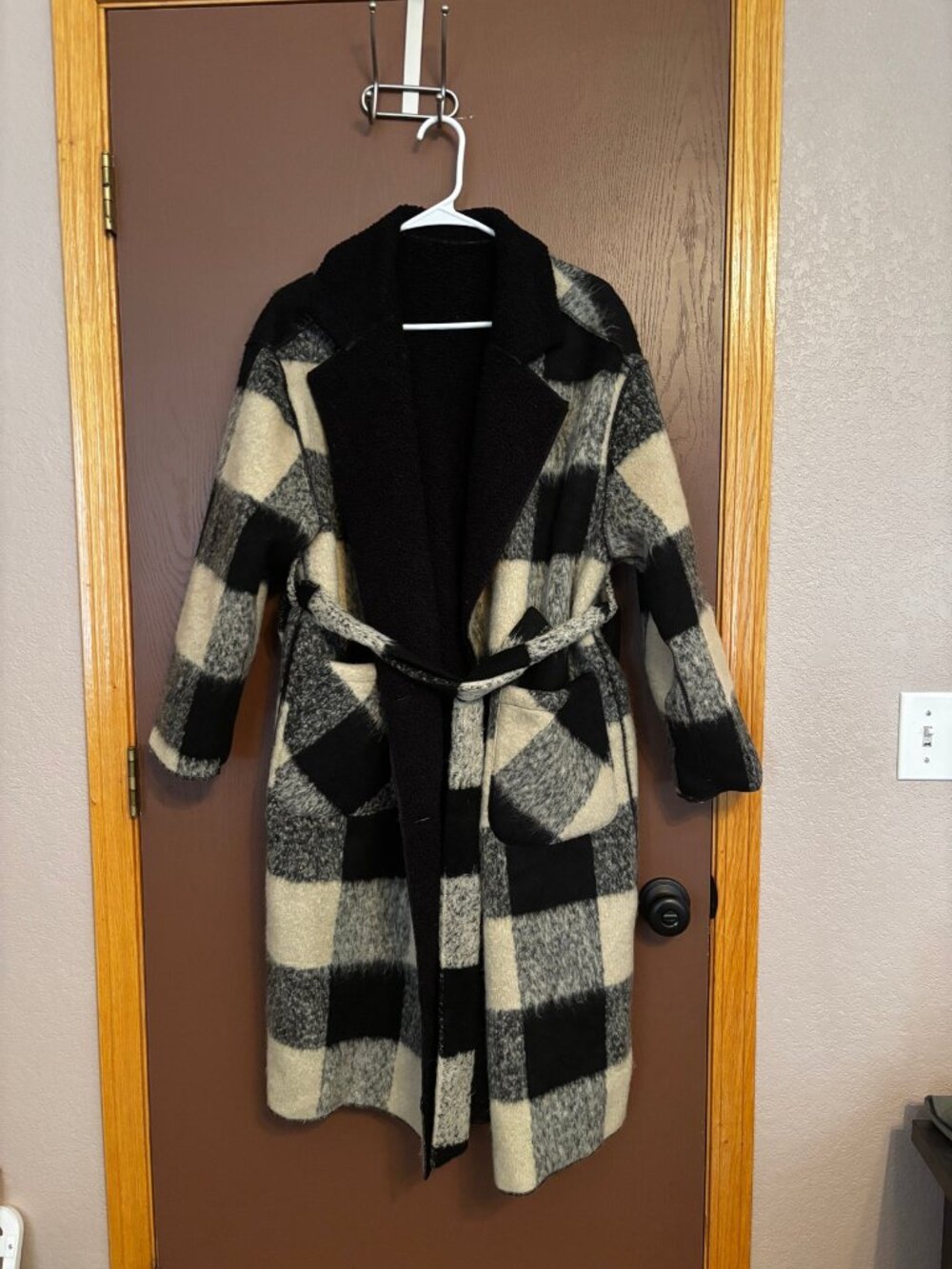Reversible Plaid Wool-Blend Long Coat Black & White Check Belted Size L